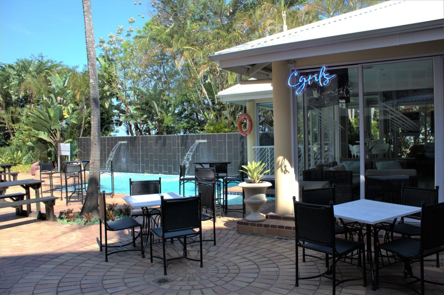 Riverside Grill